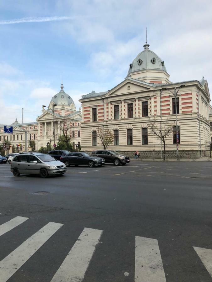 Old City Cosy Apartment Bucureşti Eksteriør bilde